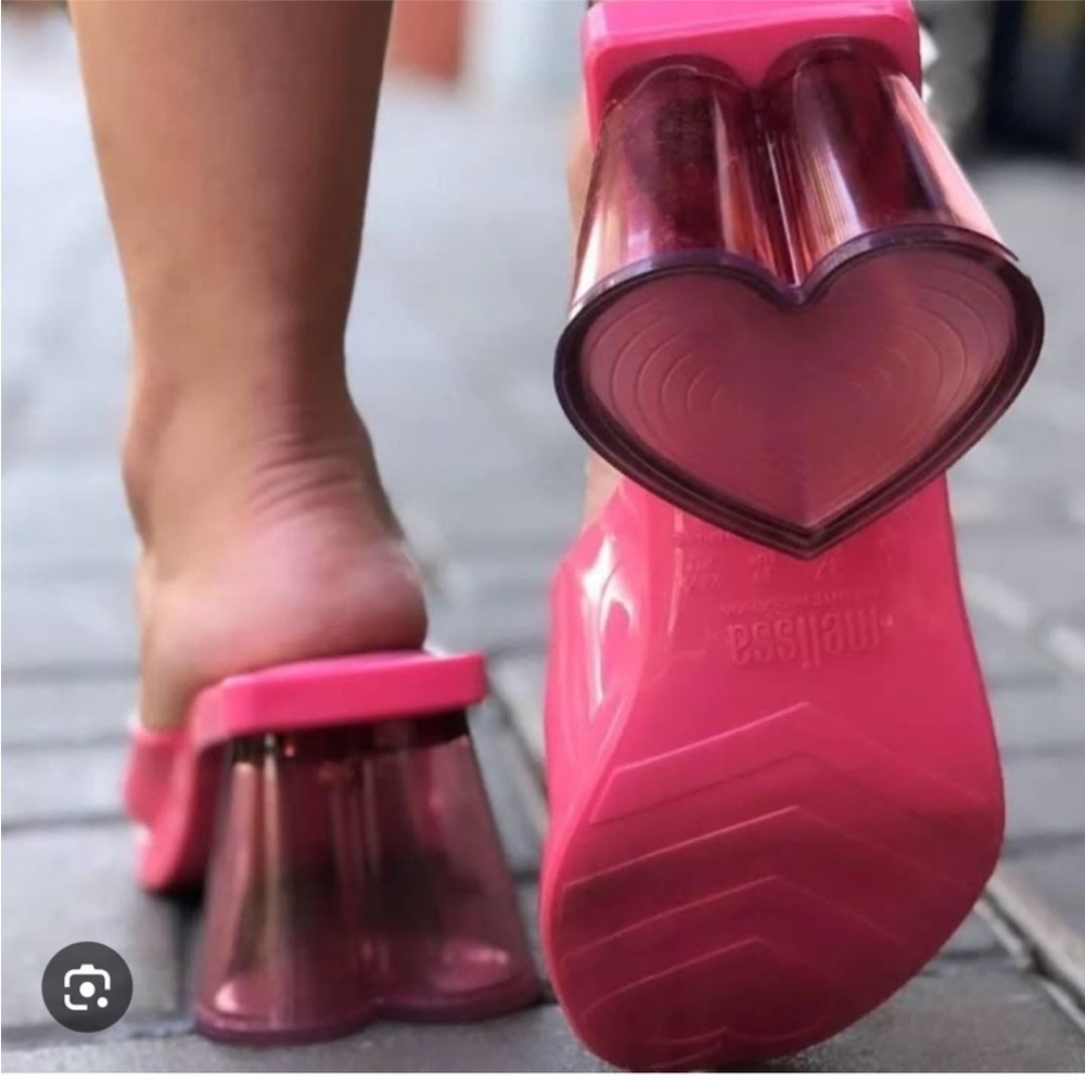 BRAND NEW Melissa Pink Heart Shaped Mules Wedges Valentines Barbie